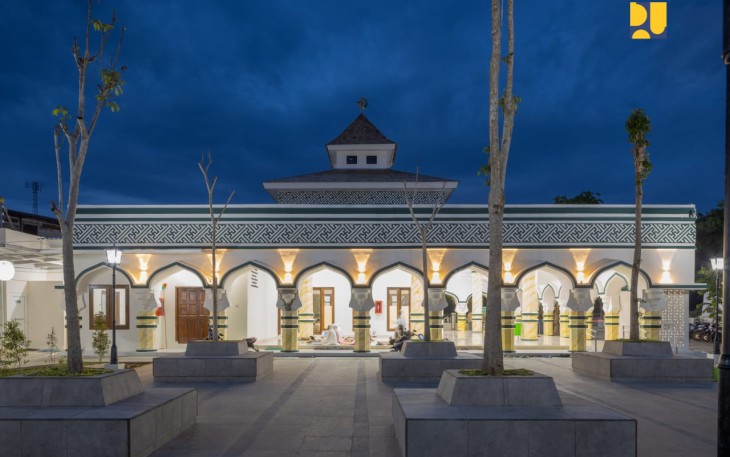 Masjid Baitul Arham Kabupaten Sumenep Madura 