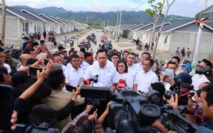 Menteri ATR/BPN Agus Harimurti Yudhoyono saat memberikan keterangan pers