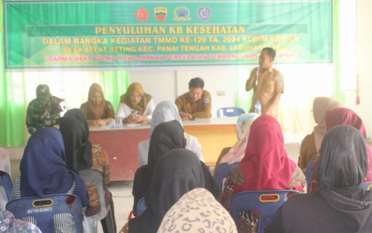 Penyuluhan kesehatan masyarakat Desa Selat Beting
