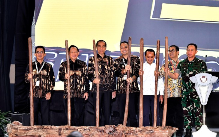 Panglima TNI Dampingi Presiden RI Buka Rakernas APEKSI di Balikpapan 