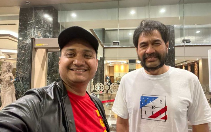 Ketua Komite I DPD RI Fachrul Razi (kaos merah)