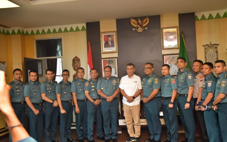Bupati Natuna Sambut Kunjungan Kerja Perwira Pasis Dikreg Sesko TNI AL ke-62 Angkatan 2024 