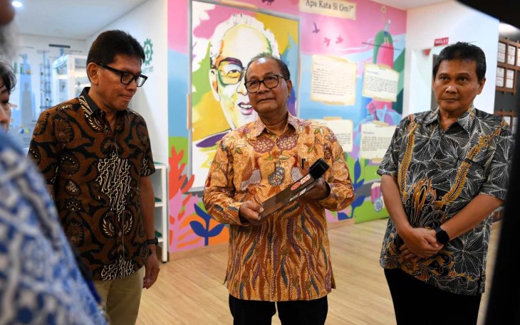 SeskemenkopUKM Arif Rahman Hakim