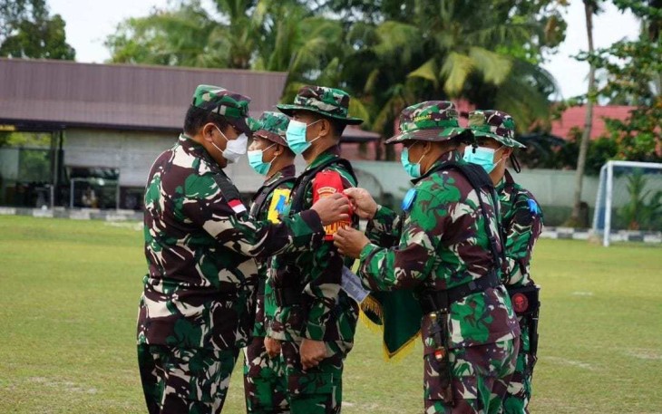 Kapoksahli Pangdam XVII/Tpr Brigjen TNI Wahyu Marhaendro saat membuka latihan