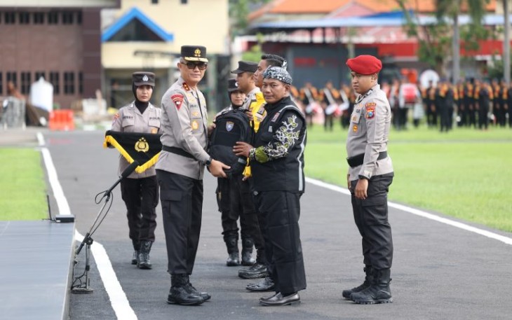 Kapolda Jatim Irjen Pol Imam Sugianto 