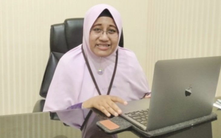 Guru Besar FEB UNAIR Prof Dr Tika Widiastuti SE MSi