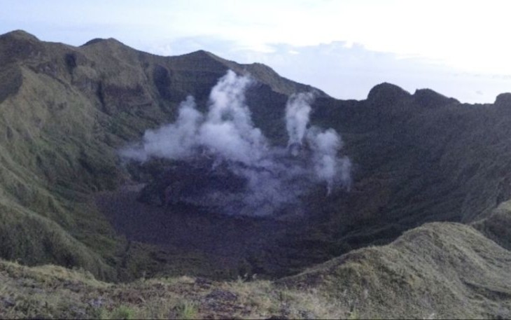 Gunung Awu Provinsi Sulawesi Utara 