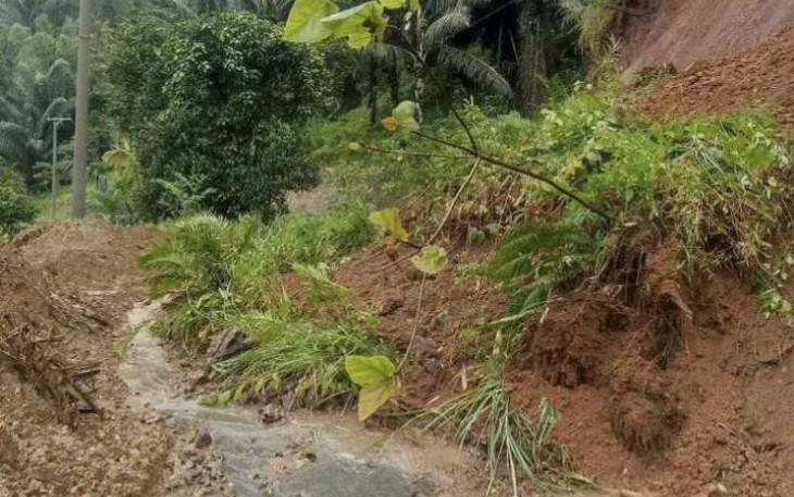 Longsor di Kabupaten Sinjai