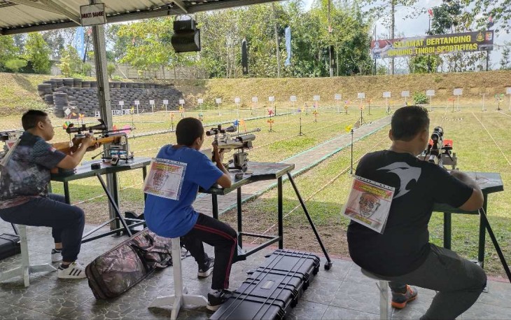 Lomba menembak senapan angin Pangdivif 2 Cup tahun 2024, Sabtu (24/8)