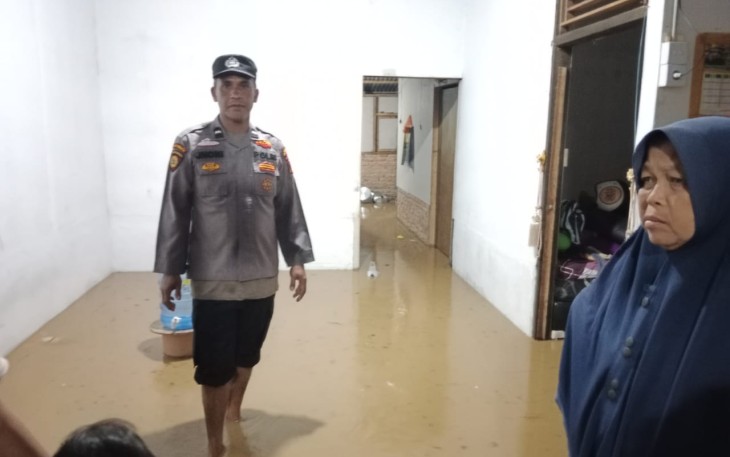 Banjir di Talu Kecamatan Talamau