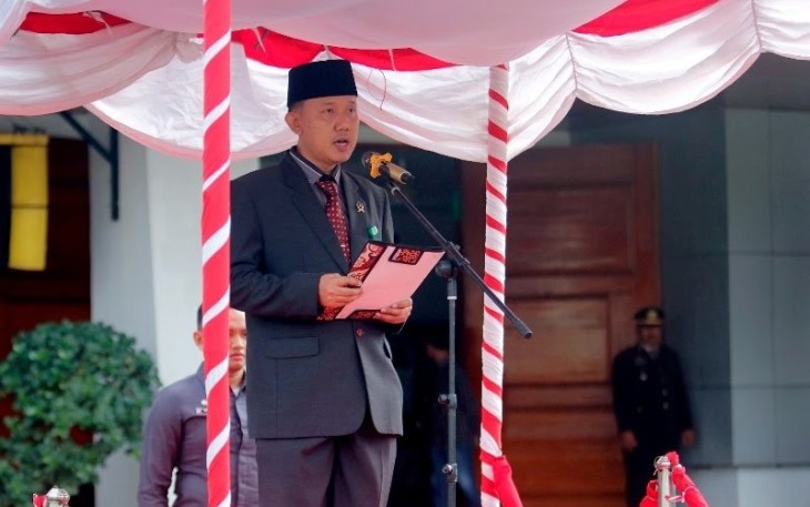 Bertindak sebagai Inspektur Upacara Rama Wijaya, Ketua Pengadilan Negeri Bintuhan.