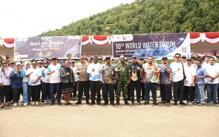 Kasdam XVIII/Kasuari, Brigjen TNI Yusuf Ragainaga menghadiri acara peringatan ke 32 Hari Air Dunia, yang digelar di Sungai Anday, Manokwari, Papua Barat, pada Kamis (7/3/2024)