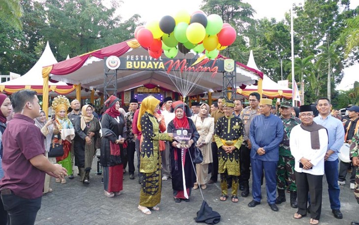 Festival Budaya Minang dan Bazar Murah UMKM