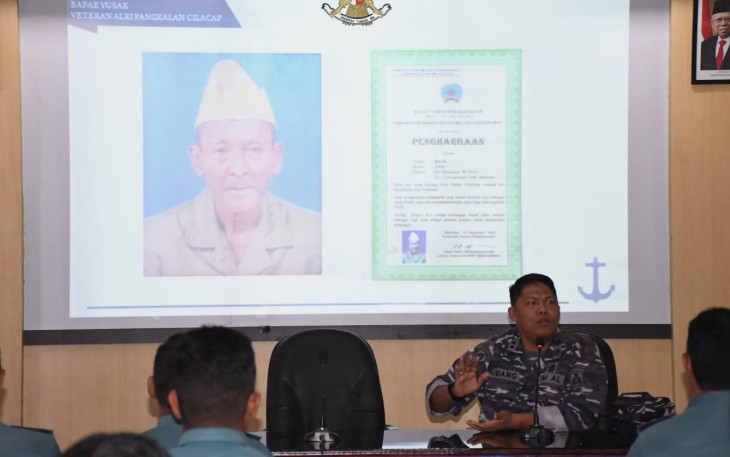 Lanal Cilacap Bersama Disjarahal saat pertemuan