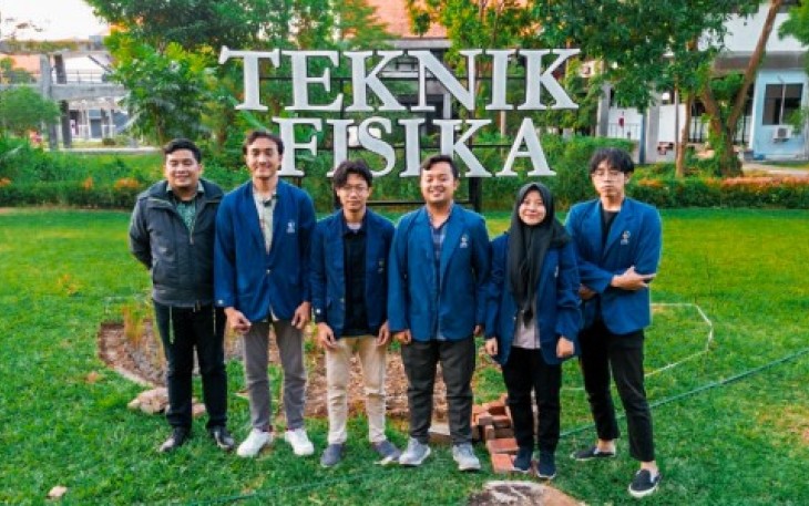Mahasiswa ITS