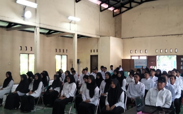 KPU Pasaman Barat Lakukan Pelantikan dan Pengambilan Sumpah Janji Kelompok Penyelenggara Pemungutan Suara 