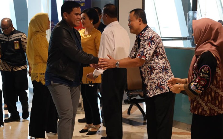 Danlanudal Juanda saat sambut Kedatangan Kasal dan Ketum Jalasenastri 