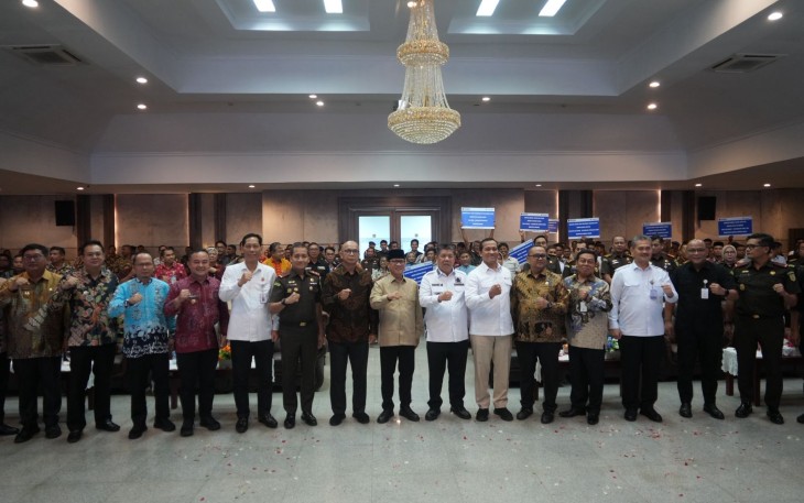 Jaksa Agung Muda Intelijen (JAM-Intel) Reda Manthovani menghadiri dan memberikan sambutan dalam acara penandatanganan Nota Kesepahaman antara Kejaksaan Negeri se-Wilayah Bangka Belitung dengan Pemerintah Daerah se-Provinsi Bangka Belitung