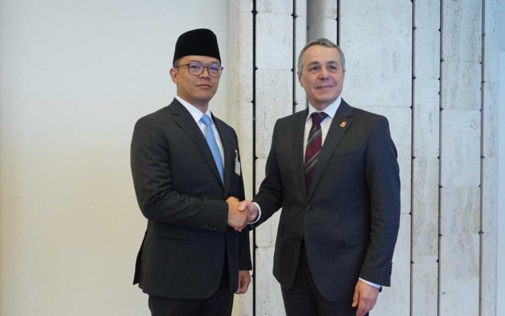 Menlu Sugiono bersama Menlu Swiss H.E Ignazio Cassis