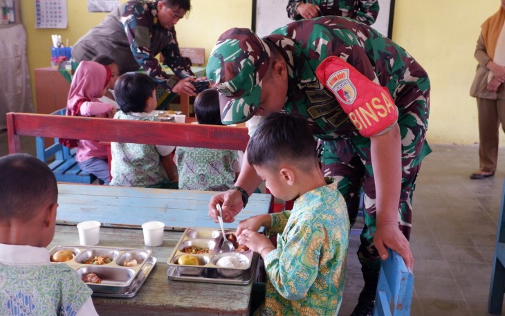 Program Makan Bergizi yang di lakukan oleh SPPG (Satuan Pelayanan Pemenuhan Gizi) Kodim 0801/Pacitan