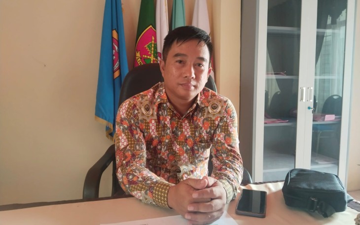 Kepala Desa Sambilawang, Hadi Suwignyo