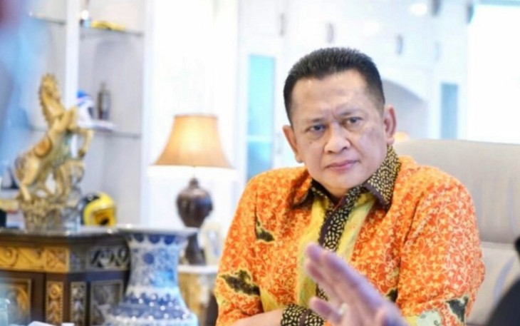 Anggota DPR RI/Ketua MPR RI ke-15 Ketua DPR RI ke-20 Ketua Komisi ||| DPR RI ke-7/Dosen Tetap Pascasarjana (S3) Imu Hukum Universitas Borobudur, Universitas Jayabaya dan Universitas Pertahanan (Unhan) Bambang Soesatyo