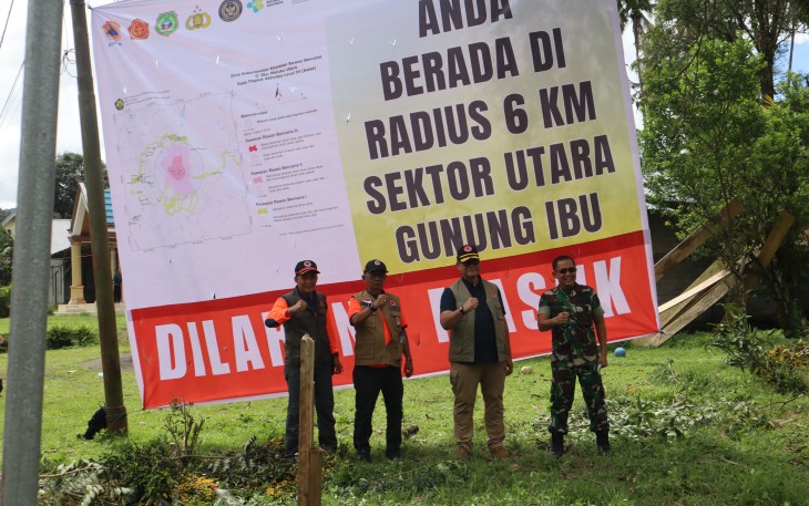 BNPB Tinjau Langsung Pemasangan Rambu dan Proses Evakuasi Warga ke Pengungsian