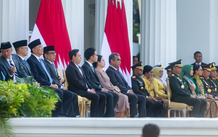 Ketua DPR RI Puan Maharani menghadiri acara pelantikan Perwira TNI/Polri tahun 2025 yang digelar di halaman Istana Merdeka, Jakarta. Pelantikan dipimpin langsung oleh Presiden RI Prabowo Subianto