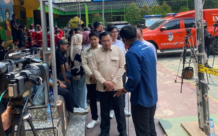 Wakil Kepala BGN Bidang Operasional Pemenuhan Gizi, Sony Sonjaya, turun langsung ke sekolah tersebut dan rumah sakit, pasca insiden kecelakaan yang terjadi