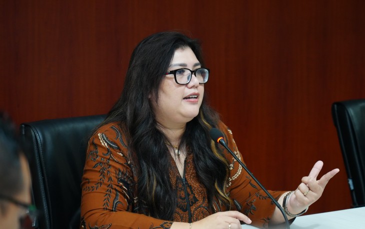AnggotaDeputi Bidang Pelayanan Umum BP Batam Ariastuty Sirait