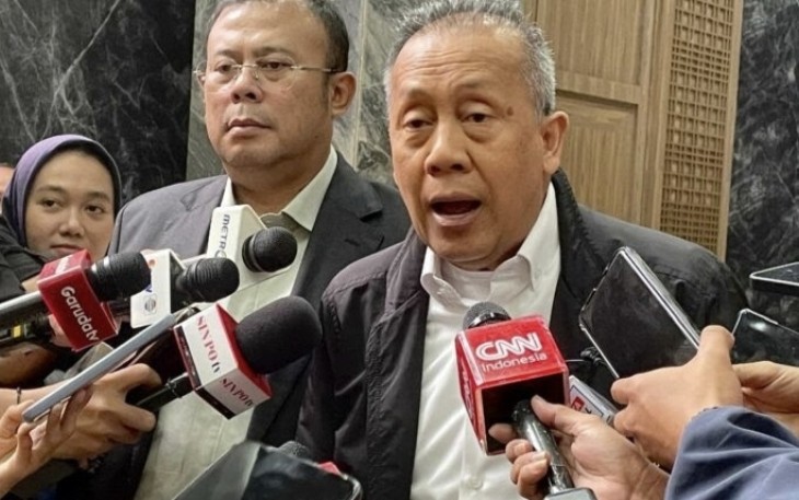 Wakil Ketua DPR RI Saan Mustopa saat memberikan keterangan pers di Jakarta, Selasa (9/9)