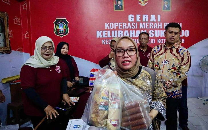 Wamenkop Farida Farichah 