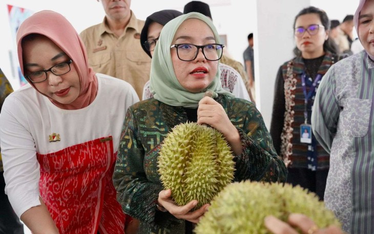 Wamenkop Farida Farichah 