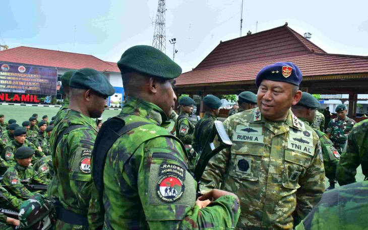 Pangkolinlamil Laksda TNI Rudhi Aviantara 