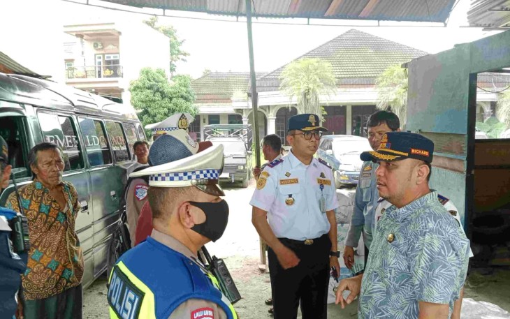 Pengawasan Operasional Bus dan Pool di Jalan Jamin Ginting