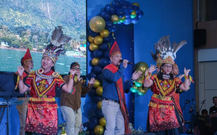 Dua Tahun Marianna Resort: Pesta Gemerlap di Tepi Danau Toba