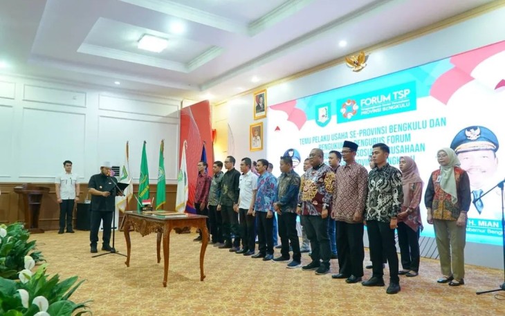 Pengukuhan Forum TSP Oleh Gubernur Bengkulu Helmi Hasan 