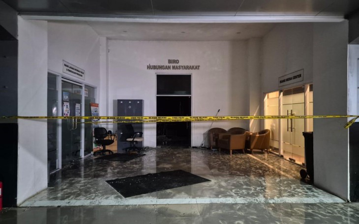 Ruangan humas Kementerian ATR/BPN terbakar, Jakarta, Sabtu (8/2)