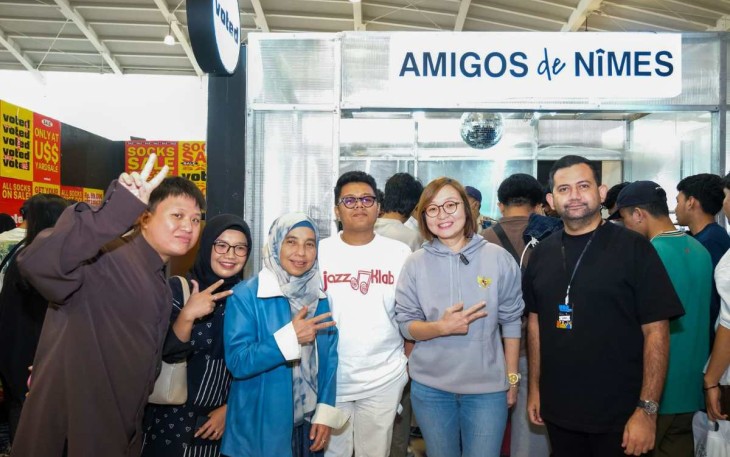 Wamenekraf Irene Umar mengapresiasi USS Yard Sale 2025 sebagai bagian dari ekosistem fesyen lokal yang menciptakan lapangan kerja berkualitas untuk anak muda, PIM 3, Jakarta, Minggu (23/03/2025).