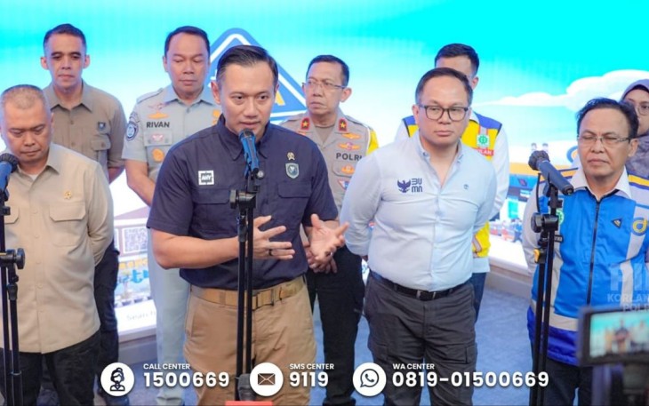 Menko AHY saat memberikan keterangan pers 