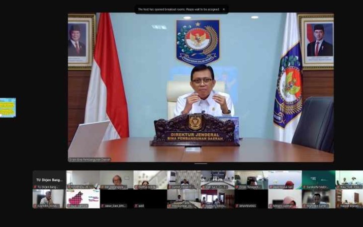 Dirjen Bangda Kemendagri Restuardy Daud 