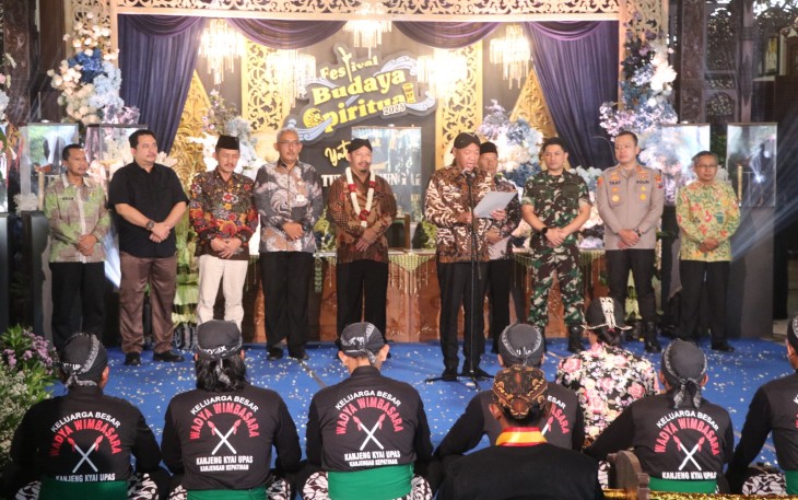 Bersama Forkopimda Tulungagung, Dandim Ikuti Prosesi Pembukaan Festival Budaya Spiritual 2025 