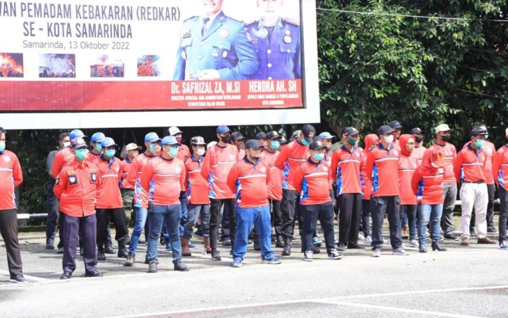 Relawan Pemadam Kebakaran (REDKAR)