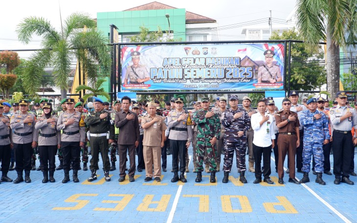 Dandim Pacitan Hadiri Apel Gelar Pasukan Operasi Patuh Semeru Tahun 2025