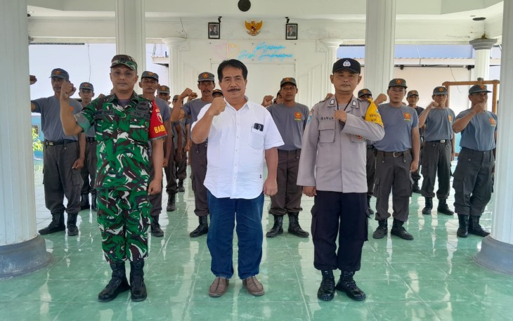 Babinsa Desa Dagangan Hadiri Kegiatan Penguatan dan Peningkatan Kapasitas Tenaga Keamanan