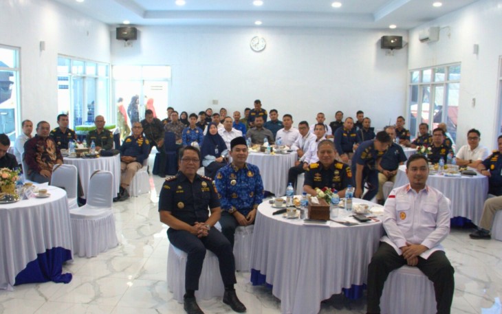 Bea Cukai Lhokseumawe menggelar kegiatan Coffee Morning sebagai wadah sinergi dan diskusi lintas instansi, Kamis (17/7/2025) di Aula Samudera Pasee, Kantor Bea Cukai Lhokseumawe