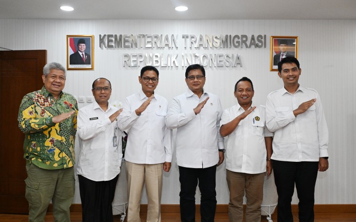 Wamentrans Viva Yoga Sambut Program Listrik Masuk Desa Transmigrasi