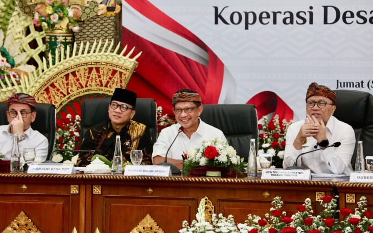 Menteri Dalam Negeri (Mendagri) Muhammad Tito Karnavian memastikan bahwa Satuan Tugas (Satgas) Percepatan Pembentukan Koperasi Desa/Kelurahan (Kopdeskel) Merah Putih terbentuk di seluruh daerah