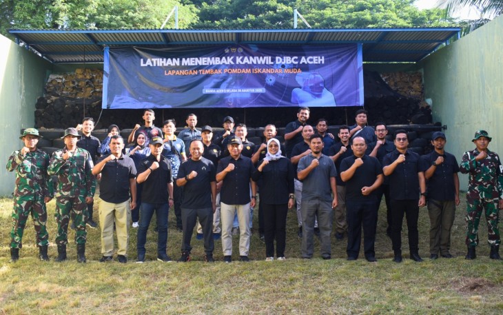 Kantor Wilayah Bea dan Cukai Aceh menggelar latihan menembak pada Selasa, 26 Agustus 2025, bertempat di Lapangan Tembak Polisi Militer Kodam Iskandar Muda (POMDAM IM) mulai pukul 07.30 WIB hingga selesai