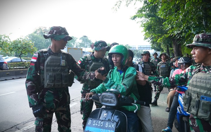 TNI AD Gelar Patroli Skala Besar